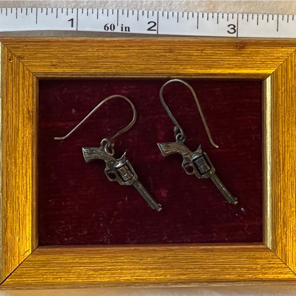 Revolver Earrings - Picture 3 of 4